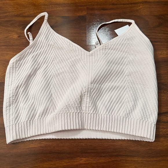 SPIRITUAL Gangster Ribbed Row Crop Tank light pink medium/large NWT - Picture 3 of 3